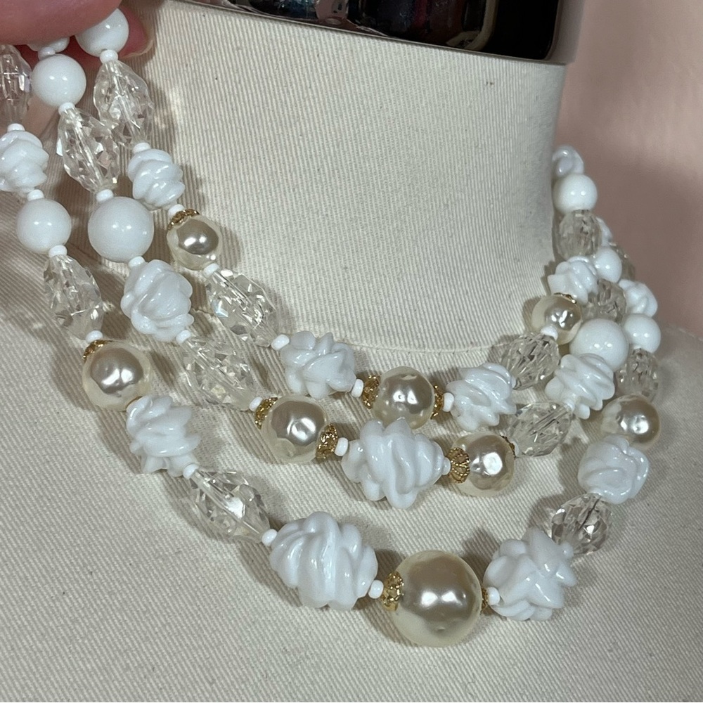 Vintage Germany White Faux Pearl Clear Lucite 3-Strand Art deco Necklace